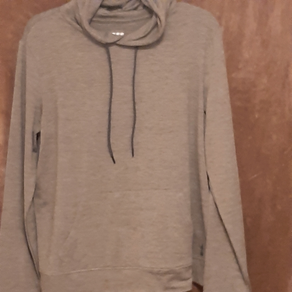 BASS OUTDOOR HOODIE
